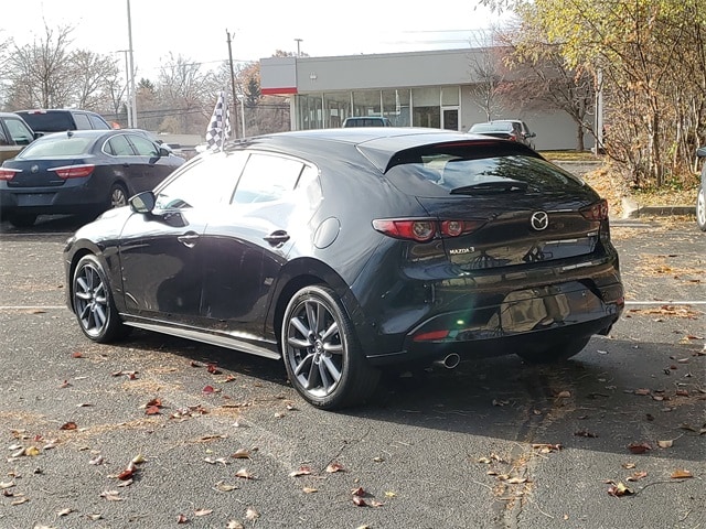 2021 Mazda Mazda3 Select photo 4