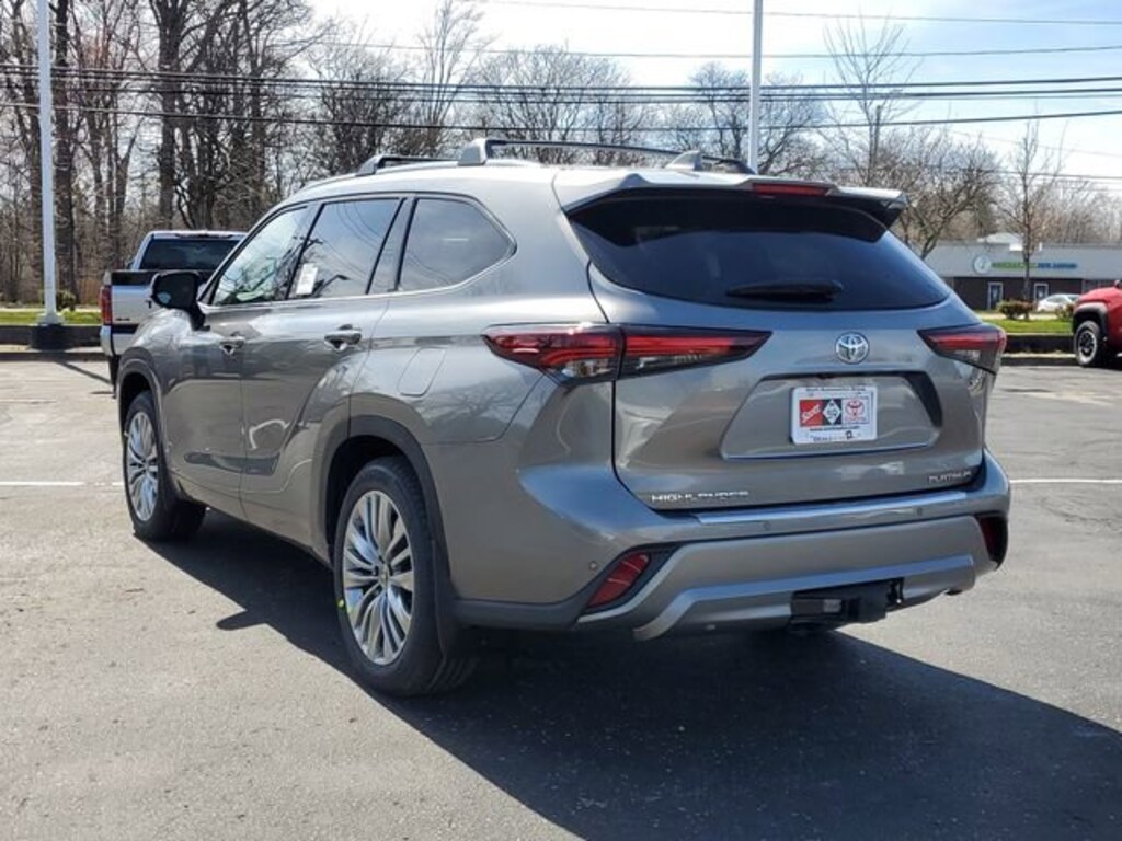New 2026 Toyota Highlander Hybrid Platinum PLATINUM AWD