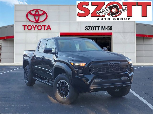 2025 Toyota Tacoma SR5's photo