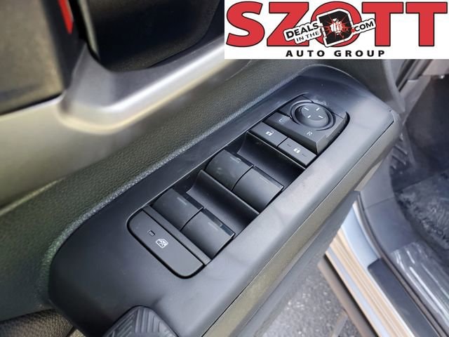 2025 Toyota Tacoma TRD Sport - Photo 15