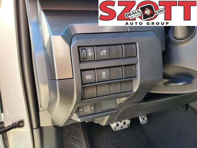 2025 Toyota Tacoma TRD Sport - Photo 18