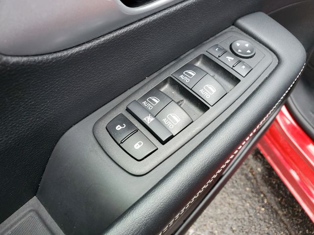 2025 Chrysler Pacifica Limited - Photo 21
