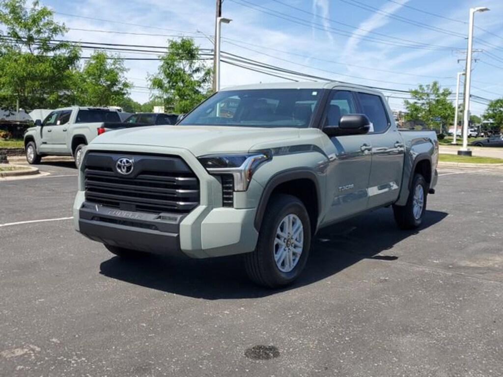 New 2026 Toyota Tundra SR5 SR5 CREWMAX 5.5