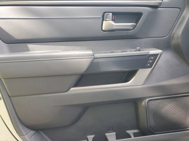 2026 Toyota Tundra Platinum - Photo 16