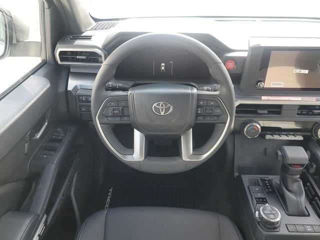 2026 Toyota Tacoma SR5 - Photo 12