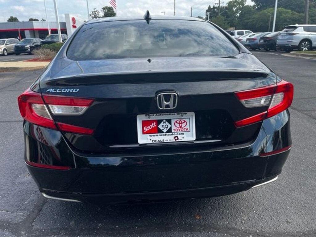 Used 2020 Honda Accord EX Sedan