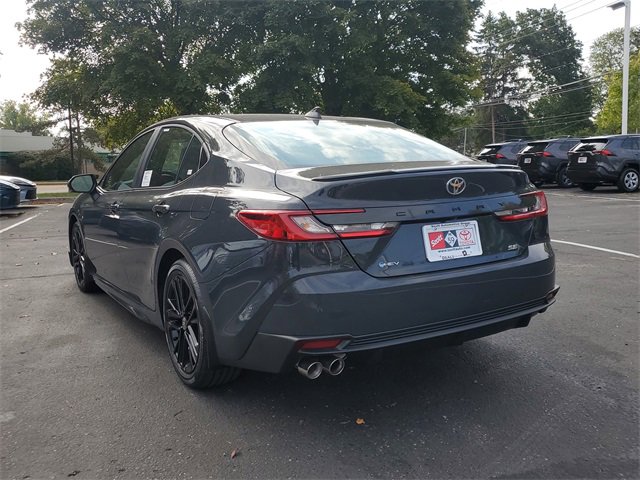 2026 Toyota Camry SE photo 3