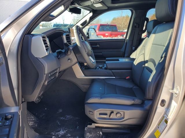 2026 Toyota Tundra Platinum - Photo 19