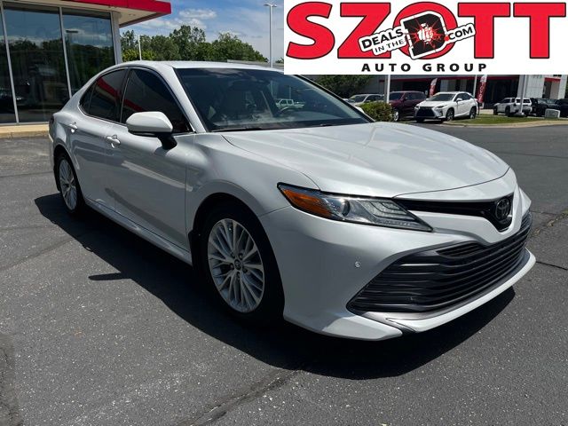 2018 Toyota Camry 2.5 Auto XLE's photo