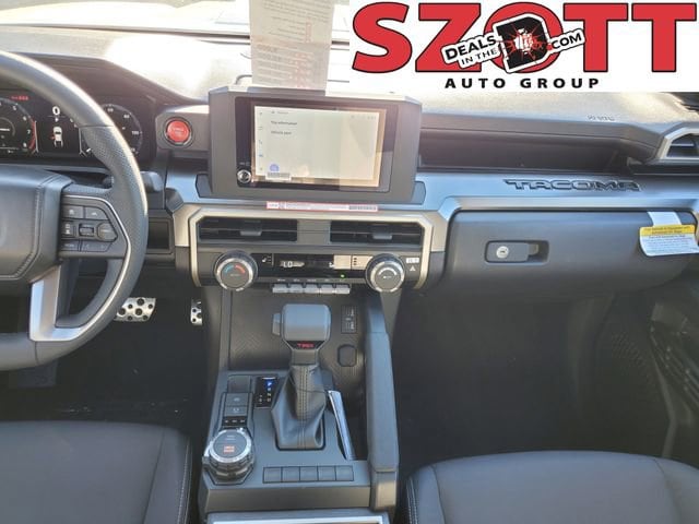 2025 Toyota Tacoma TRD Sport - Photo 13