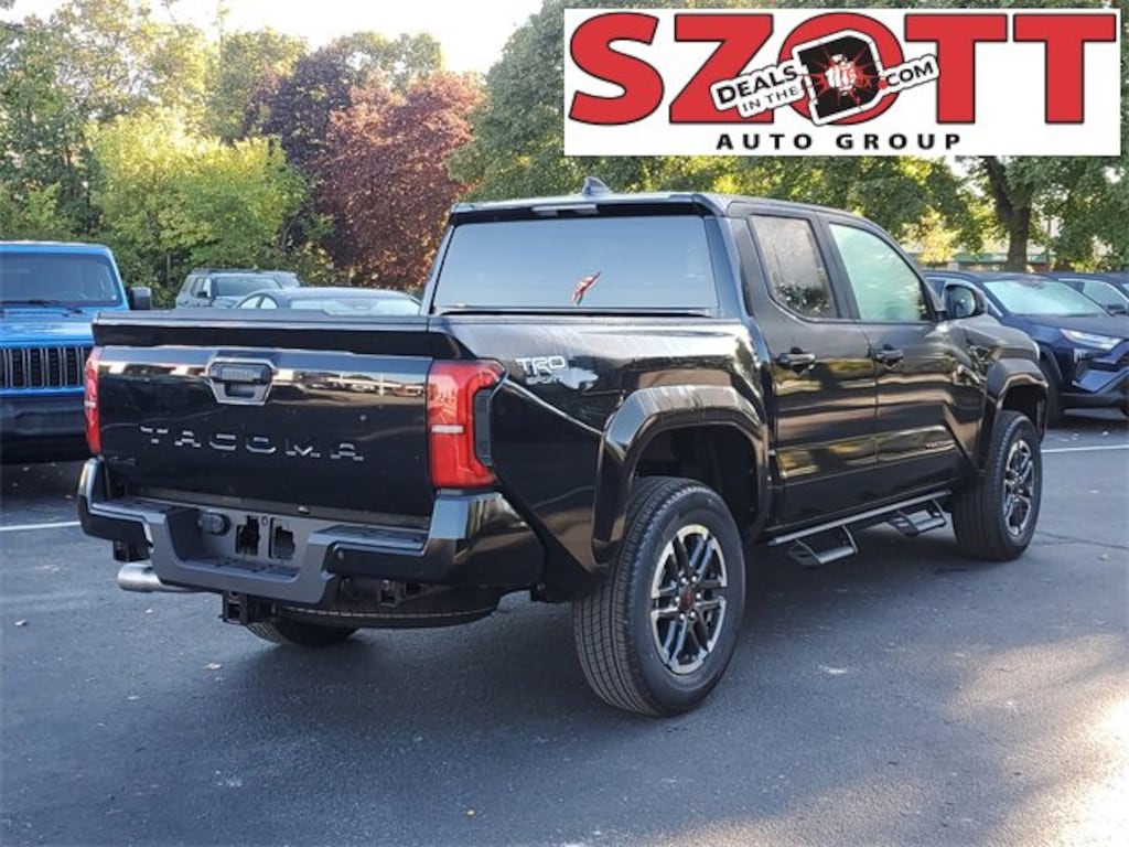 New 2025 Toyota Tacoma TRD Sport 4X4 DOUBLE CAB