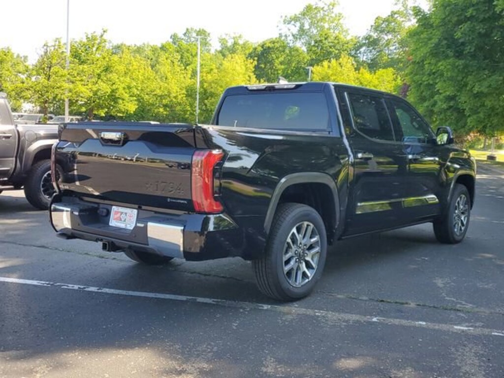 New 2026 Toyota Tundra i-FORCE MAX 1794 Edition 1794 CREWMAX 5.5