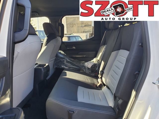 2025 Toyota Tacoma TRD Sport - Photo 9