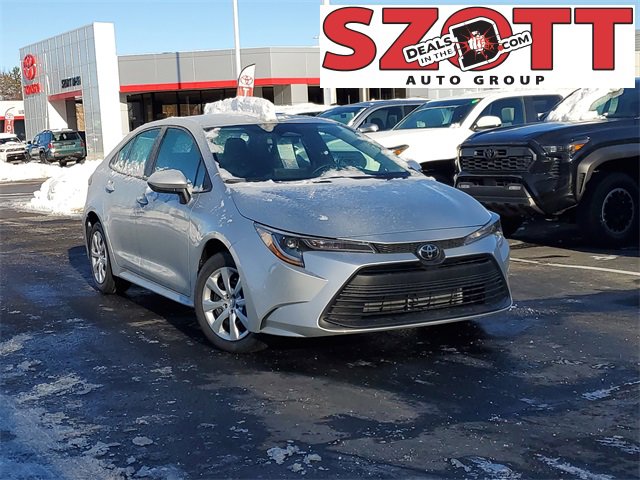 2026 Toyota Corolla LE's photo