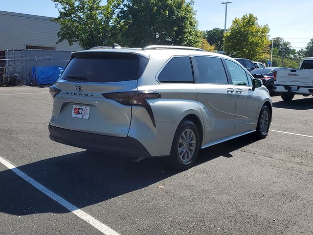 Certified 2025 Toyota Sienna XLE Van Passenger Van