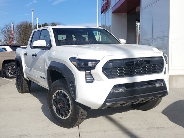 2026 Toyota Tacoma SR5 - Photo 31