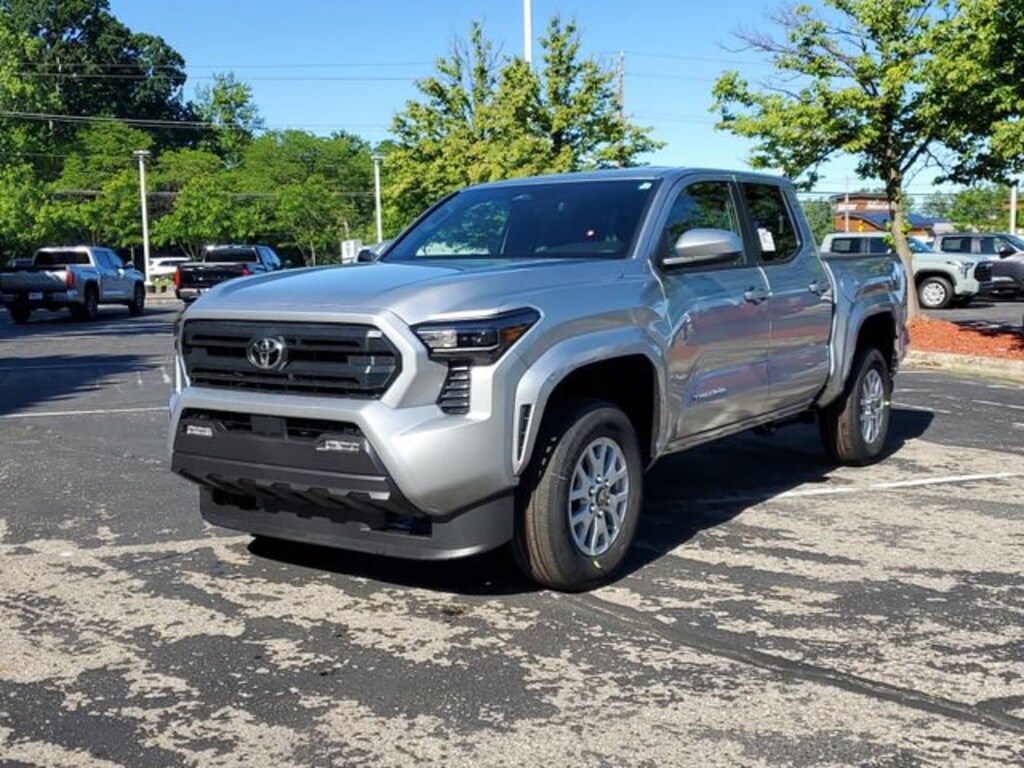 New 2026 Toyota Tacoma SR5 4X4 DOUBLE CAB