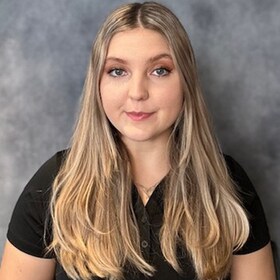 Staff member Dasha Gangwar from fa8fa34e3ff9