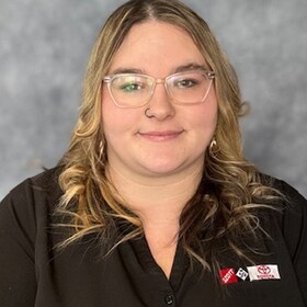 Staff member Lexi Albert from fa8fa34e3ff9