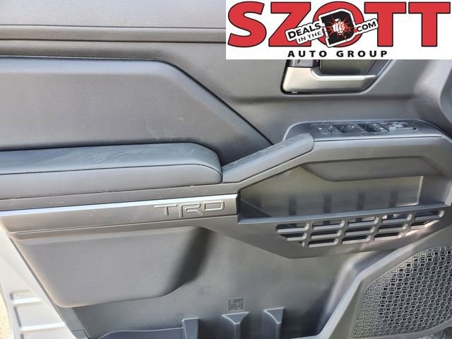 2025 Toyota Tacoma TRD Sport - Photo 14