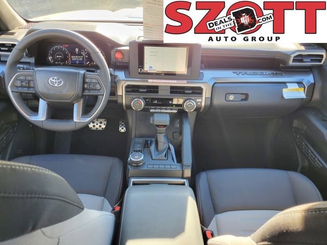 2025 Toyota Tacoma TRD Sport - Photo 11