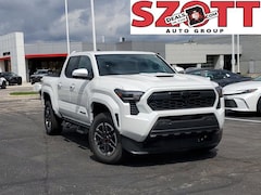 New 2026 Toyota Tacoma TRD Sport 4X4 DOUBLE CAB for sale near Troy, MI