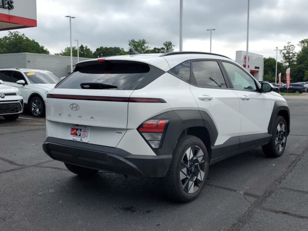 Used 2025 Hyundai Kona SEL SUV