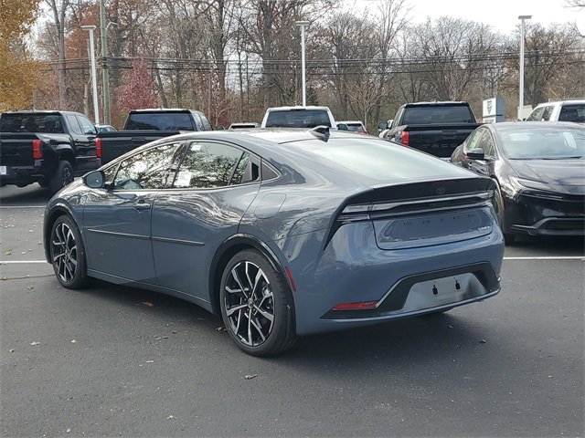 2026 Toyota Prius Plug-in Hybrid XSE Premium photo 3