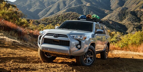 Compare 4Runner vs Ford Bronco & Jeep Wrangler | Szott M-59 Toyota - Waterford Compare 4Runner vs Ford Bronco & Jeep Wrangler | Szott M-59 Toyota - Waterford