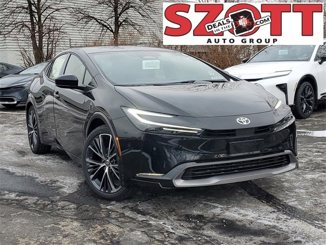 2026 Toyota Prius XLE's photo