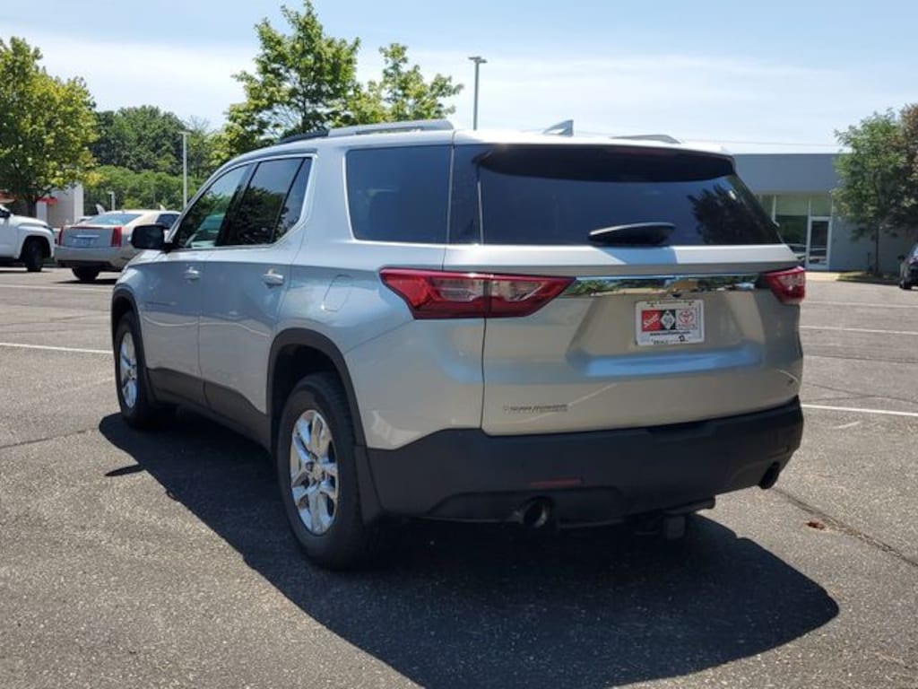 Used 2018 Chevrolet Traverse LT SUV