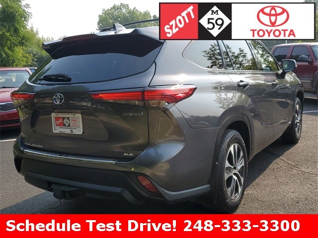 2020 Toyota Highlander Hybrid XLE photo 4