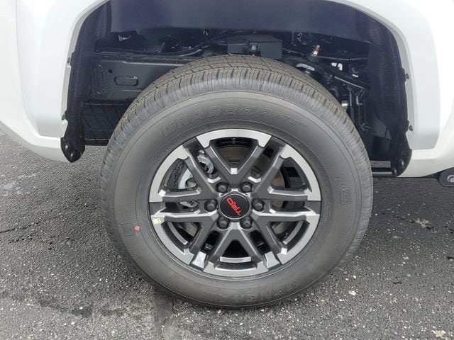 2026 Toyota Tacoma TRD Sport - Photo 5