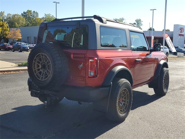 2022 Ford Bronco Base photo 4
