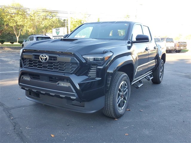 2025 Toyota Tacoma TRD Sport 4x4 Double Cab photo 2