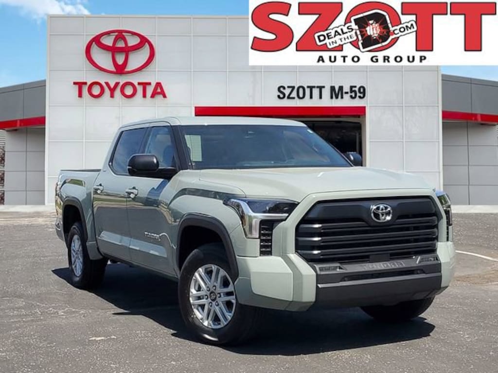 New 2026 Toyota Tundra SR5 SR5 CREWMAX 5.5