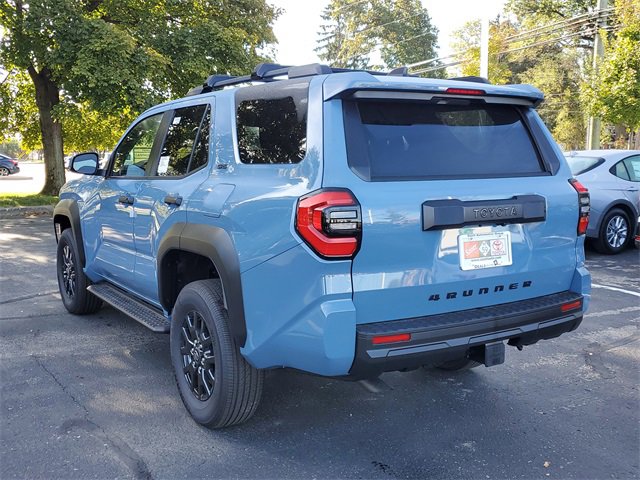 2025 Toyota 4Runner 4WD SR5 photo 3