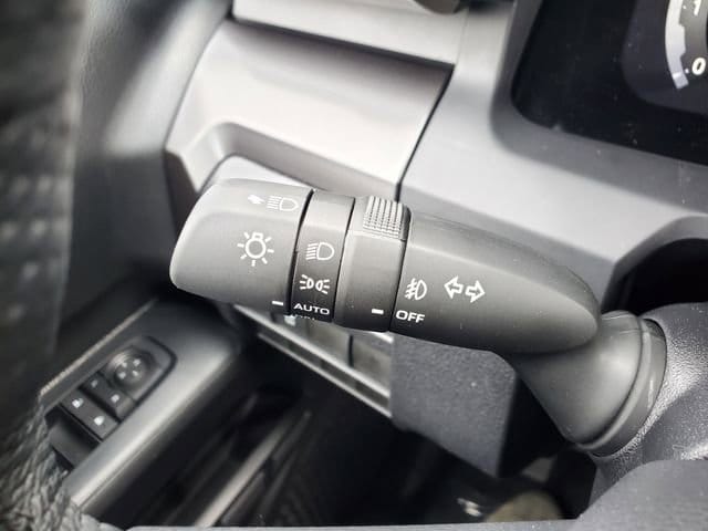 2025 Toyota Tacoma TRD Sport - Photo 19