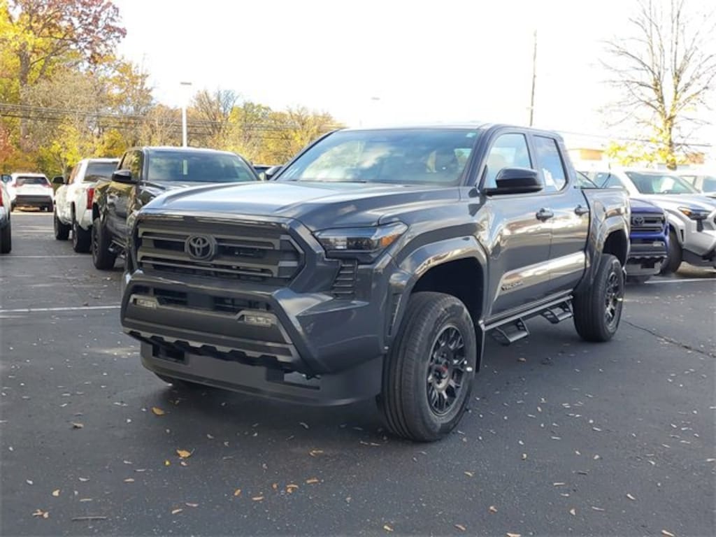 New 2025 Toyota Tacoma SR5 4X4 DOUBLE CAB