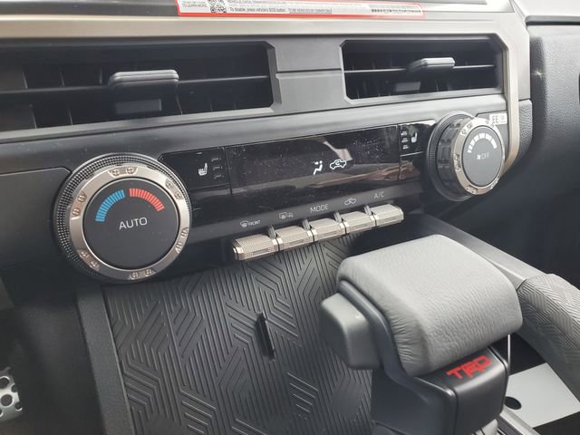 2025 Toyota Tacoma TRD Sport - Photo 28