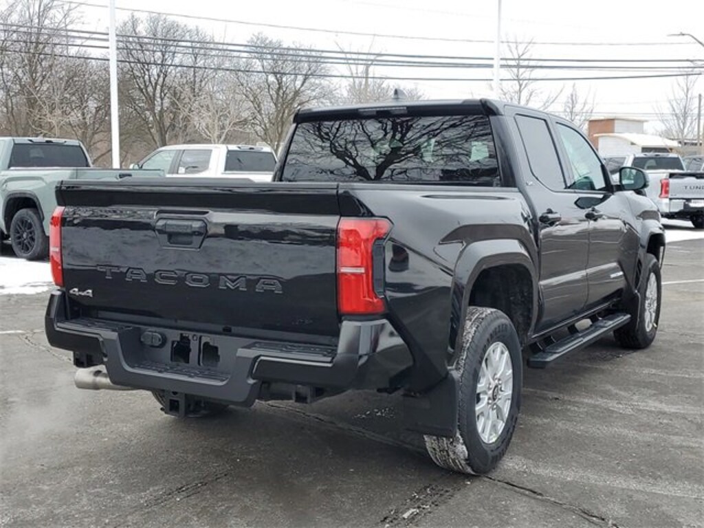 New 2026 Toyota Tacoma SR5 4X4 DOUBLE CAB