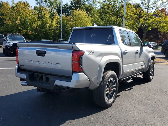 2025 Toyota Tacoma TRD Sport 4x4 Double Cab photo 4