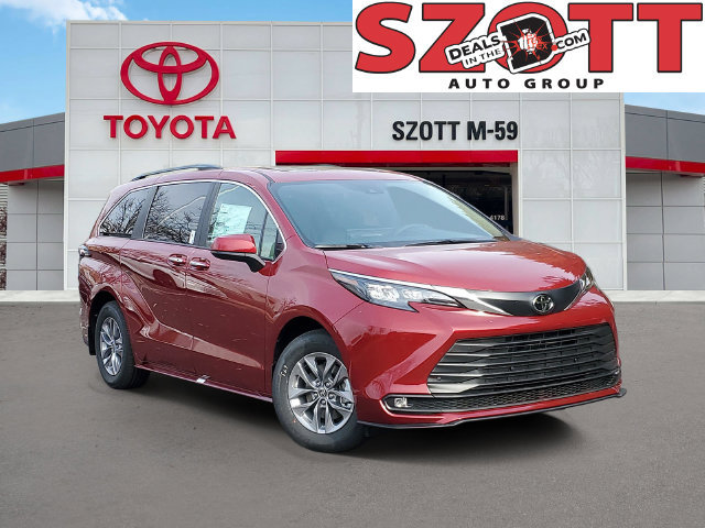 New 2026 Toyota Sienna XLE 7 PASSENGER for sale near Troy, MI