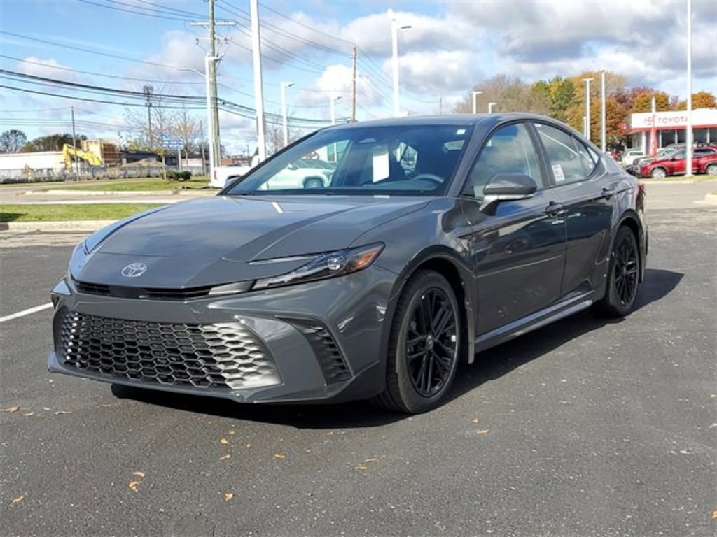 New 2026 Toyota Camry SE SE