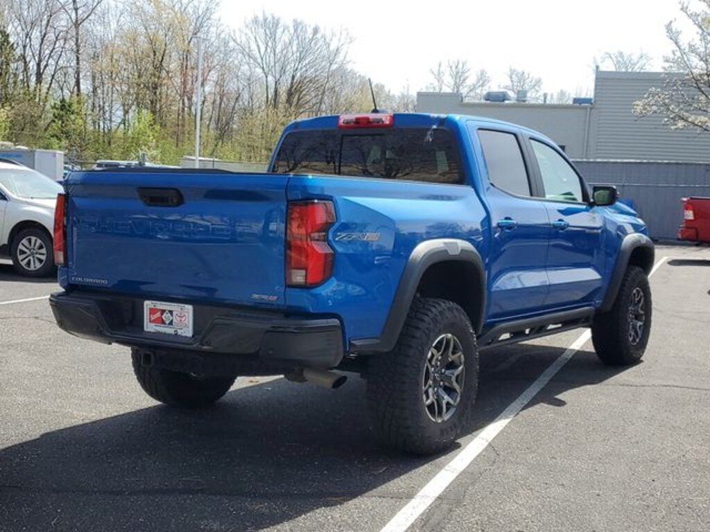 Used 2023 Chevrolet Colorado ZR2 Truck Crew Cab