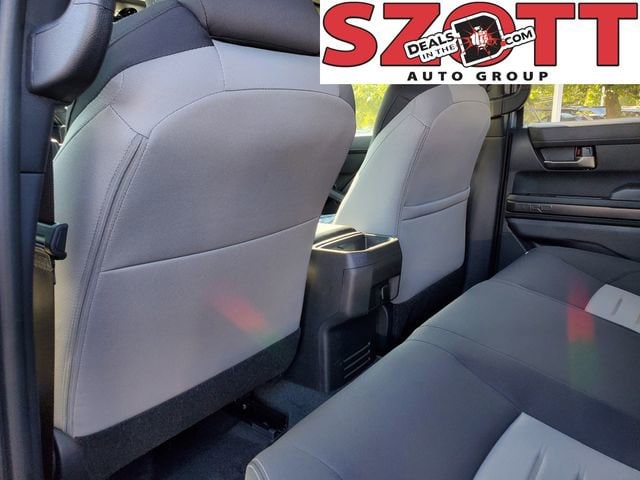 2025 Toyota Tacoma TRD Sport - Photo 10