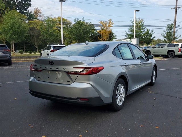 2026 Toyota Camry LE photo 4