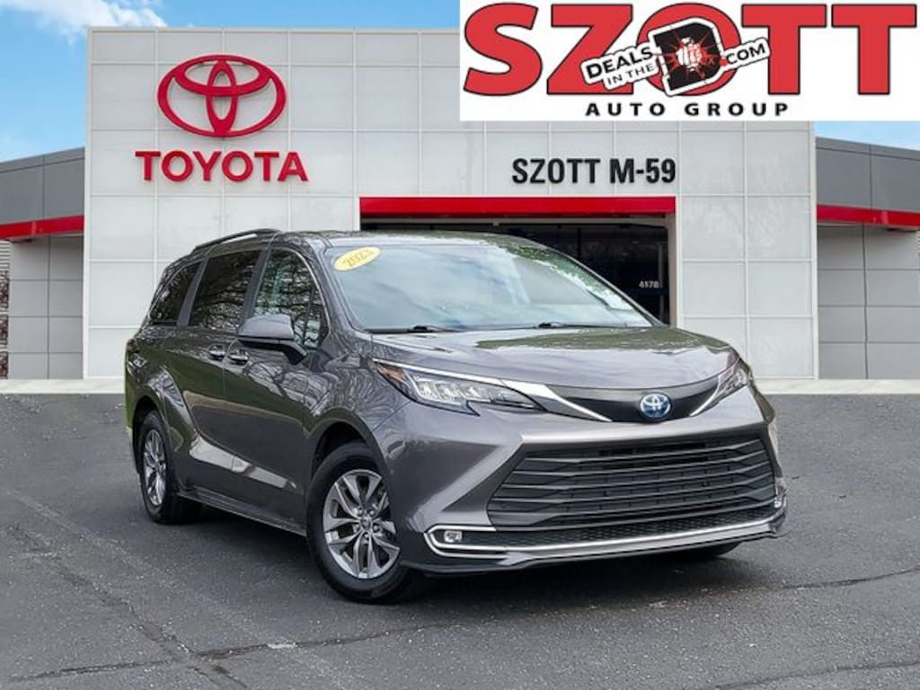 Used 2023 Toyota Sienna XLE Hybrid Van Passenger Van