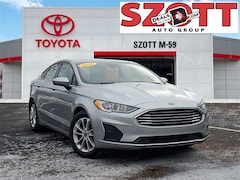 Used 2020 Ford Fusion SE Sedan for sale in Waterford, MI