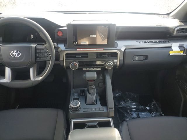 2026 Toyota Tacoma SR5 - Photo 13